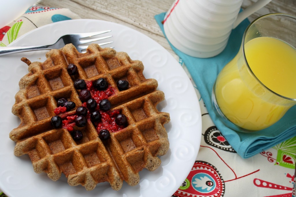 Banana Cinnamon Waffles - Gluten Free & Vegan