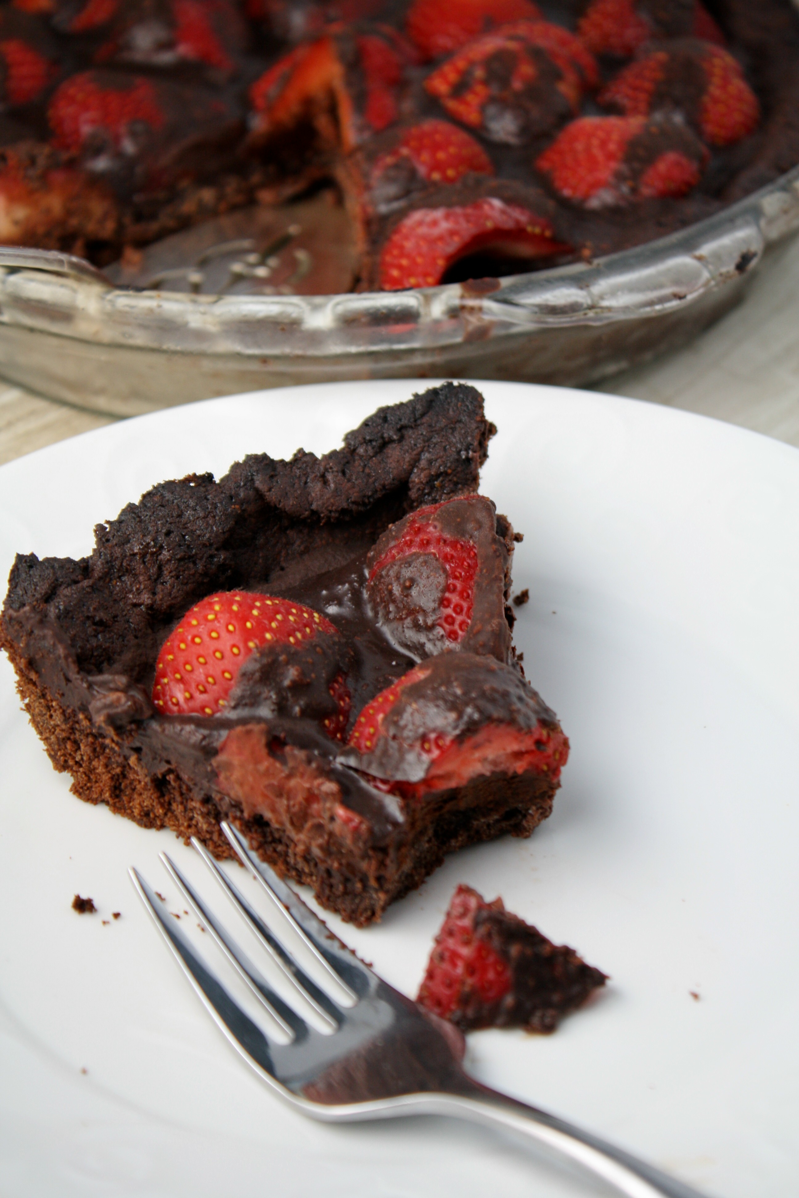 Fresh Strawberry Pie in a Chocolate Cookie Crust Gluten Free & Vegan
