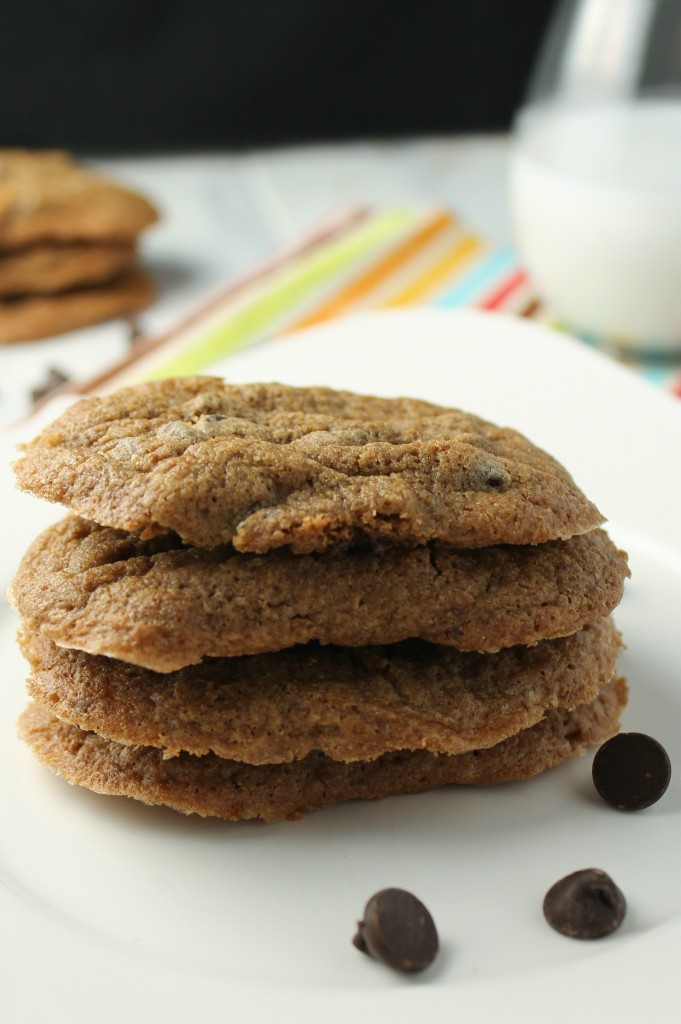 Crowd-Pleasing Gluten Free Chocolate Chip Cookies