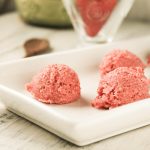 Strawberry Macaroons #paleo #raw #vegan #strawberry